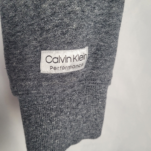 Calvin Klein Performance Gray Cropped Hooded Pullover Sweatshirt Size L Big Logo - Picture 2 of 9